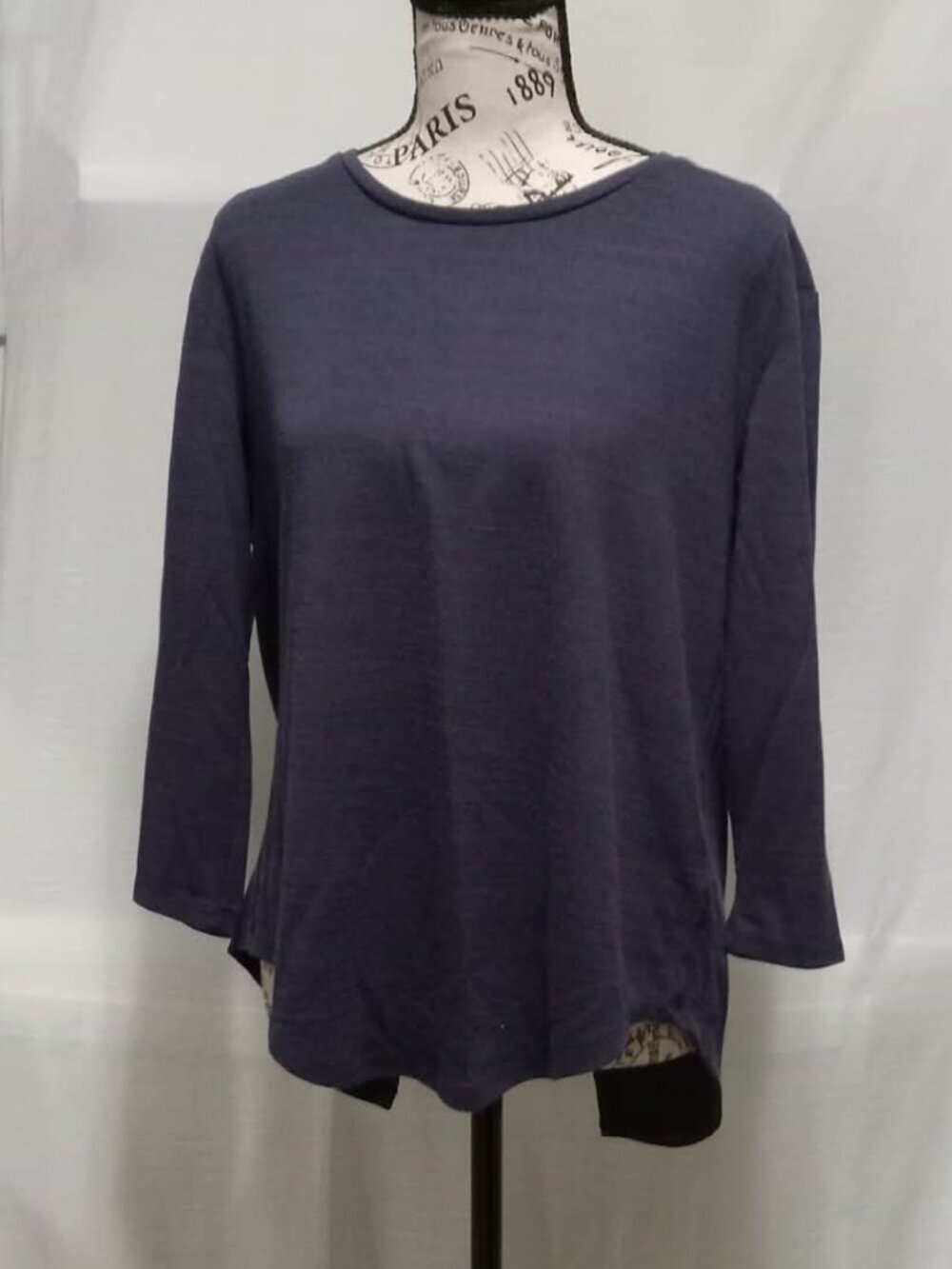 Vintage short tunic style blue top with an open back size Large